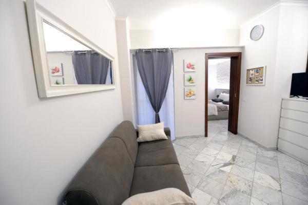 K'Alma Apartment Colosseo - Leopardi Рим Екстериор снимка